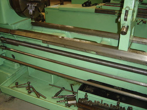 JKGEARS/TOS -3000mm With Or Without Thread Whirling Attachment-Lathe ...